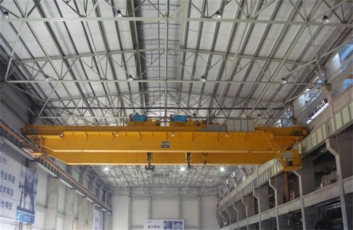 QE型雙小車通用橋式起重機(jī) QE型雙小車通用橋式起重機(jī)